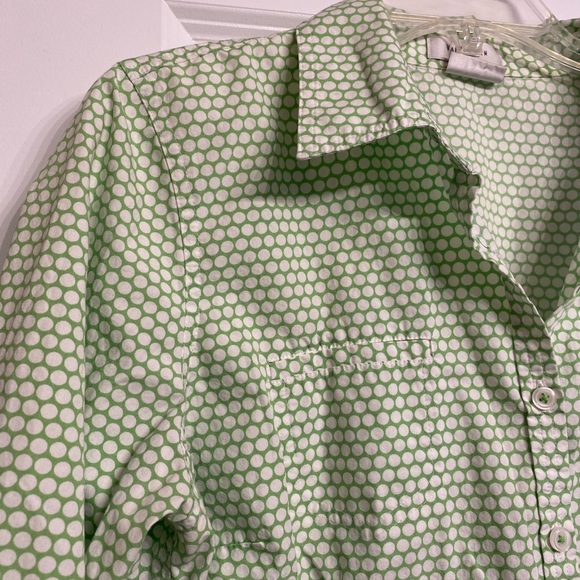 Van Heusen Button shirt size Large in an amazing light green for spring - Picture 7 of 7